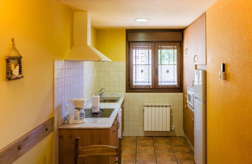 Caboalles de Abajo Cottage | Rural apartment L'Abiseu for 4 people