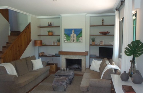 Osedo Ski Chalet | Rural chalet with swimming pool near beaches