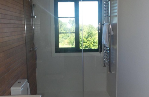 Osedo Ski Chalet | Rural chalet with swimming pool near beaches