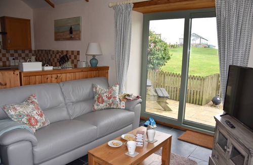 Grampound House | Rural Complex 7 Lux Cottages, Beech Cottage Sleeps 2, 1 well behaved dog allowed