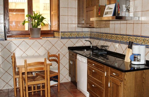 Cuzcurrita de Rio Tiron Cottage | "Rural House in La Rioja for 8+ People - La Viña 1 with Games and Barbecue"