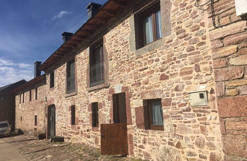San Emiliano House | Rural House Triana de Babia In Genestosa de Babia.