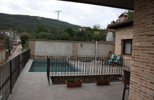 El Real de San Vicente Ski Chalet | Rural house (full rental) El Parador for 2-14 people