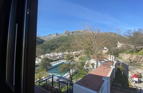 Cortes de la Frontera Apartment | RURAL HOTEL & RESTAURANT ¨LAS CAMARETAS¨