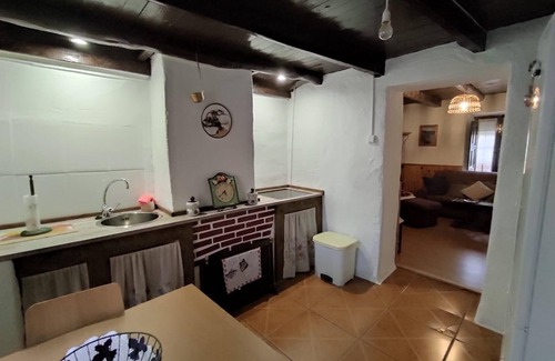 Cabreros del Rio House | Rural house with fireplace, 20 km from león, charming villages