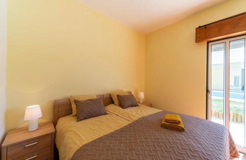 Camparca House | Rural holiday home in Netos-Almagreira with shared pool