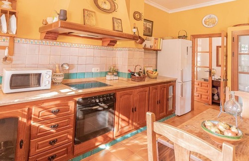 Marchena House | Rural Holiday Home 'Santa Ana' with Pool & Wi-Fi