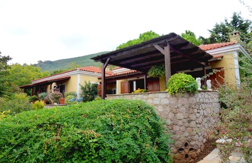 Stylida Villa | Rural Holidays in Secluded Epicurean Villa