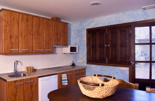 San Carlos del Valle Cottage | Rural house capacity from 2 to 16 people, house for 12 and suitable for 2/4 pax