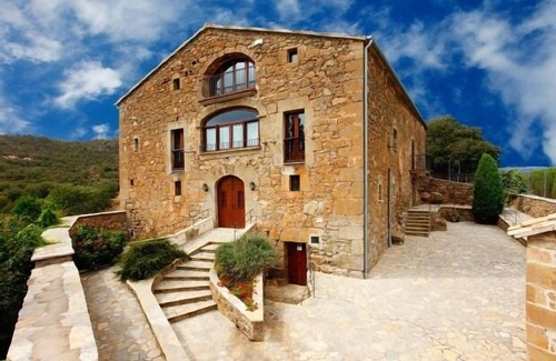 La Baronia de Rialb Cottage | Rural House by the Lake; 22 people; Air Conditioned; Groups, Families