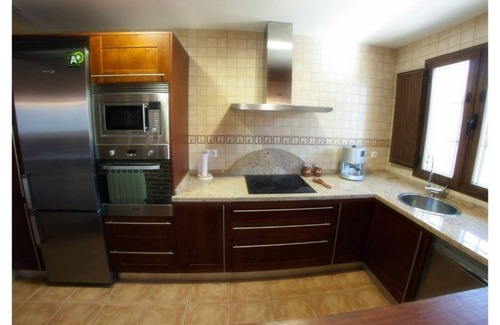 Puente del Congosto House | Rural house "El Gorgocil"4* your meeting place, for 8 people