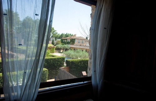 Torroella de Fluvia House | Rural house in Mas Armadà