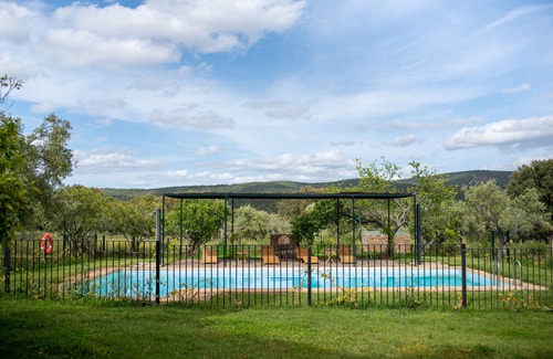 Trujillo Cottage | RURAL HOUSE 5 ROOMS, 21 PEOPLE