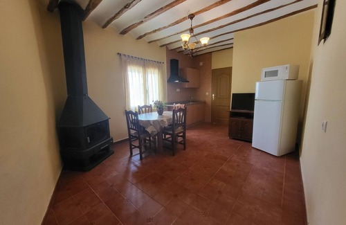 Alcala del Jucar Cottage | Rural house "casa del cerro III" barbecue fireplace patio 350m, river beach 5min