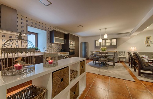 Cubalhao Ski Chalet | Rural house close to the Peneda-Gerês National Park