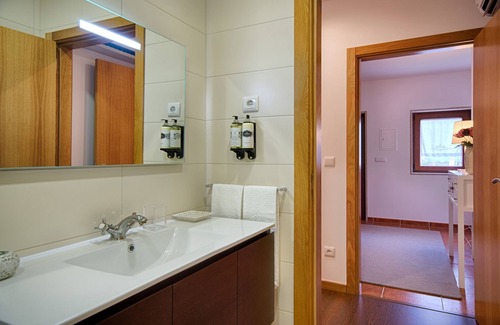 Cubalhao Ski Chalet | Rural house close to the Peneda-Gerês National Park