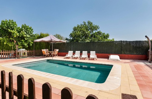 Caravaca de la Cruz House | Rural House 'Cortijo La Jimena' with Mountain Views, Private Pool and Wi-Fi