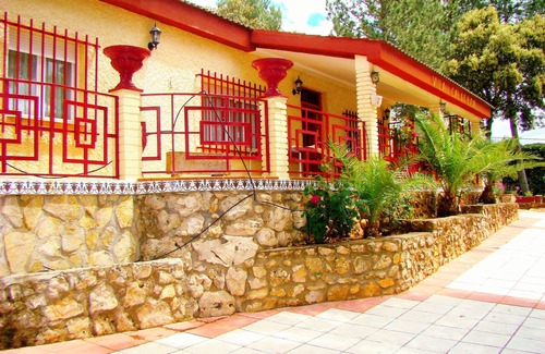Albalate de Zorita Ski Chalet | Rural house near Madrid with swimming pool