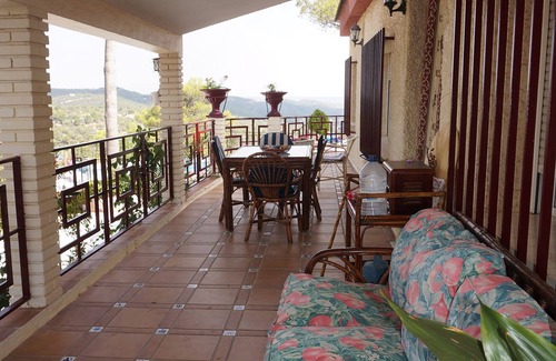 Albalate de Zorita Ski Chalet | Rural house near Madrid with swimming pool