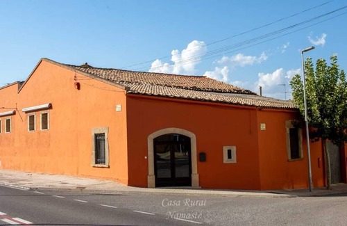 Bellcaire d'Urgell Cottage | Rural House with Spa
