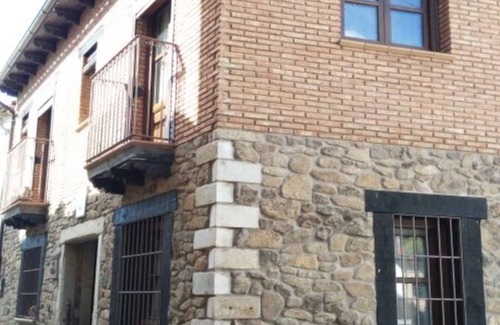 Guijo de Granadilla House | Rural House El Olivo, Hab. Marriage