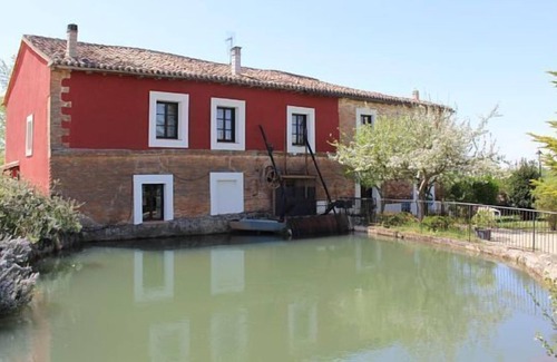 San Quirce del Rio Pisuerga Cottage | Rural house El Canal for 4 people