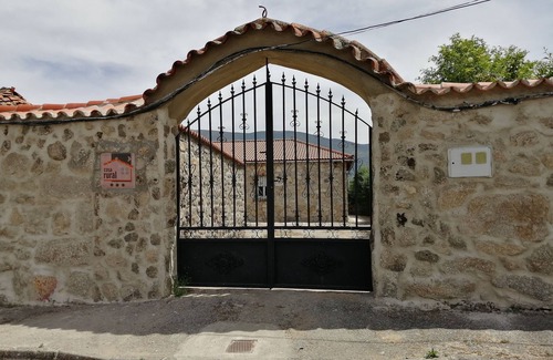 Mesegar de Corneja Cottage | RURAL HOUSE EL MIRADOR DEL CORNEJA