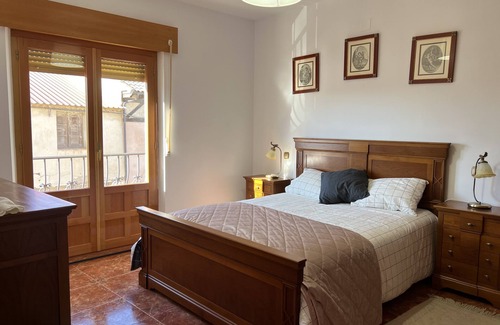 Pesquera de Duero Cottage | RURAL HOUSE ON THE RIBERA DEL DUERO WHERE TO ENJOY GOOD WINES.