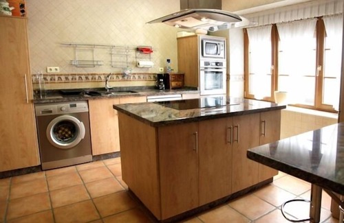 Banos de Cerrato Cottage | Rural house (full rental) El Portal del Cerrato for 12 people