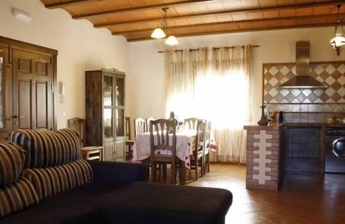 Sisante Cottage | Rural house (full rental) Sale of the Sisa for 6 people