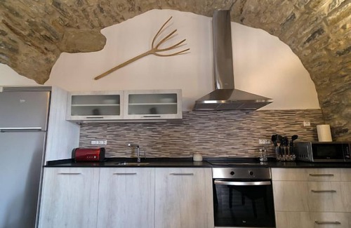 Las Ventas de Santa Lucia Cottage | Rural house (full rental) La Bodega de Puy for 8 people