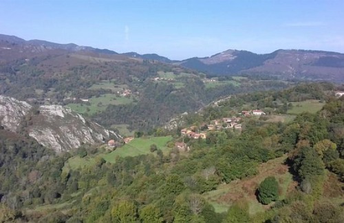 Vegarrionda Cottage | Rural house (full rental) El Chalet de Manolín for 7 people