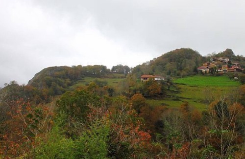 Vegarrionda Cottage | Rural house (full rental) El Chalet de Manolín for 7 people
