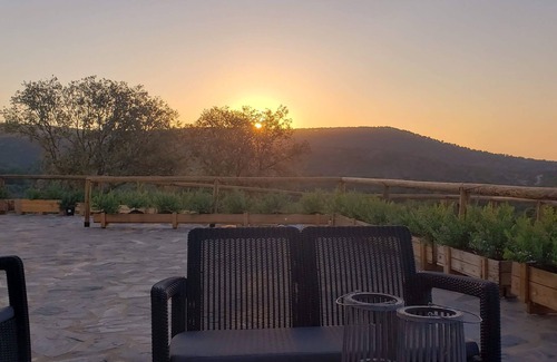 Santa Elena Cottage | Rural House in the Natural Park of Despeñaperros,
