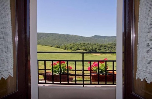 Amescoa Baja Cottage | Rural House Lazkano in Urbasa Natural Park