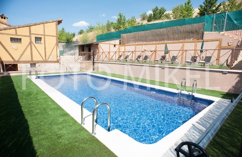 Monasterio Cottage | Rural house Majuelo-Love-Spa- El Rincón de Monasterio & SPA for 2 people