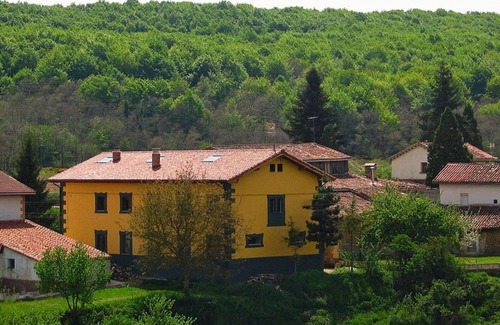 Condado de Trevino House | Rural house near the Izki Natural Park