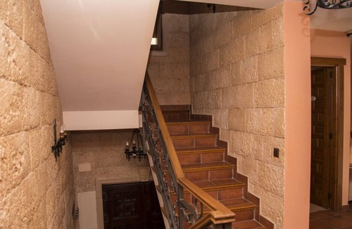 Horche House | RURAL HOUSE OF FELIPE, for 16 people and 40 minutes from Madrid