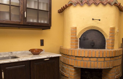 Horche House | RURAL HOUSE OF FELIPE, for 16 people and 40 minutes from Madrid