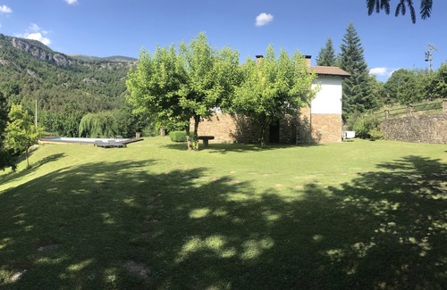 Gombren Cottage | Rural house (rental) Can Toni Rural for 9 people