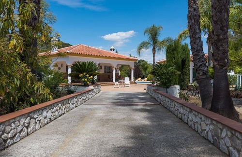 Coin House | Rural House Vacation in Andalusia Spain, Coin (Málaga - Costa del Sol), in nature, qualit, with private swimming pool and gardens 5000 m2