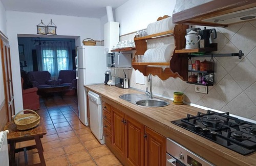 Caravaca de la Cruz Cottage | Rural house with private swimming pool, for families and friends.