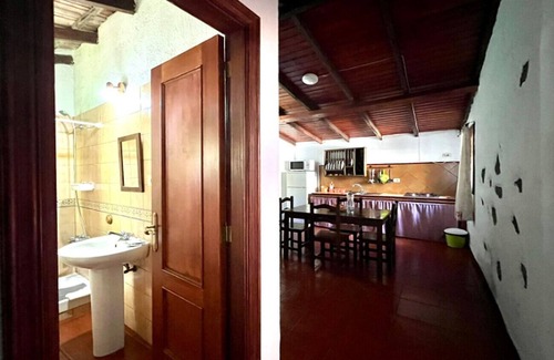 Mocanal Cottage | Rural house with BBQ loft and beautiful views