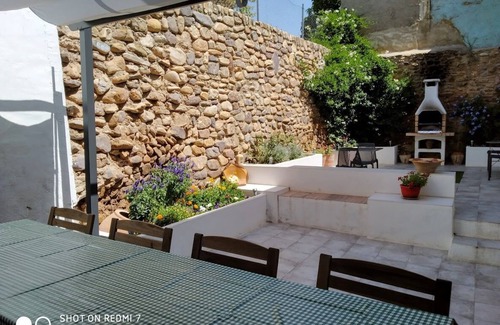 Bulbuente House | Rural house with garden and barbecue in the Moncayo area.