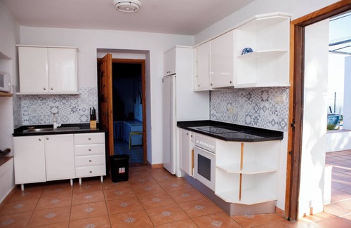 Rio Velez Cottage | Rural house with pool. Views of the sea and the mountains.