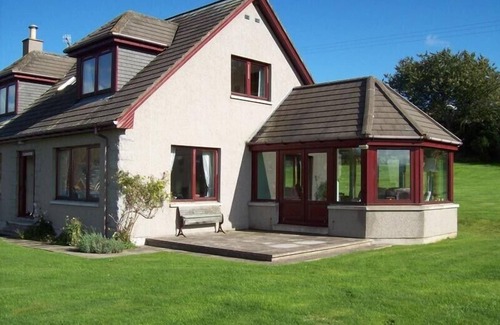 Huntly House | Rural north east Scotland holiday home at Lumsden Aberdeenshire