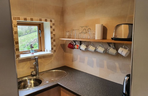 Little Hayfield House | Rural Peak District Retreat - nSingle level, one bedroom annex.nDogs welcome