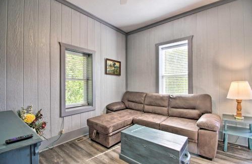 Pine River House | Rural Pine River Cabin Snowmobile and Snowshoe
