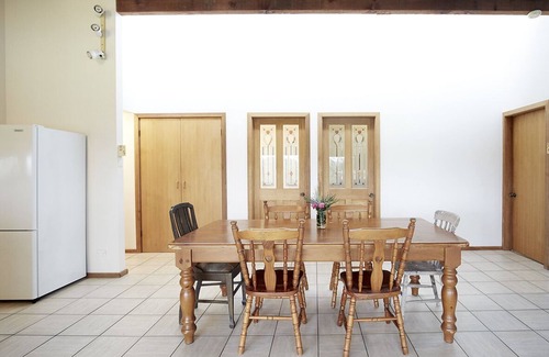 Topi Topi House | Rural retreat MYALL HIGH