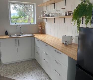Rotoorangi Apartment | Rural Retreat